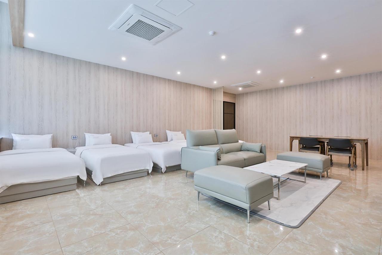 Seomyeon Ib Hotel Pusan Zewnętrze zdjęcie