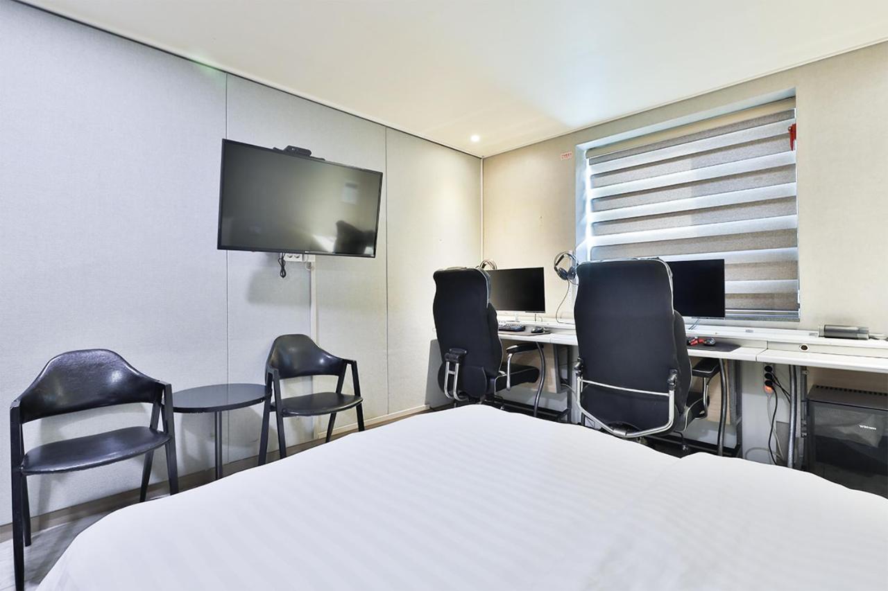 Seomyeon Ib Hotel Pusan Zewnętrze zdjęcie