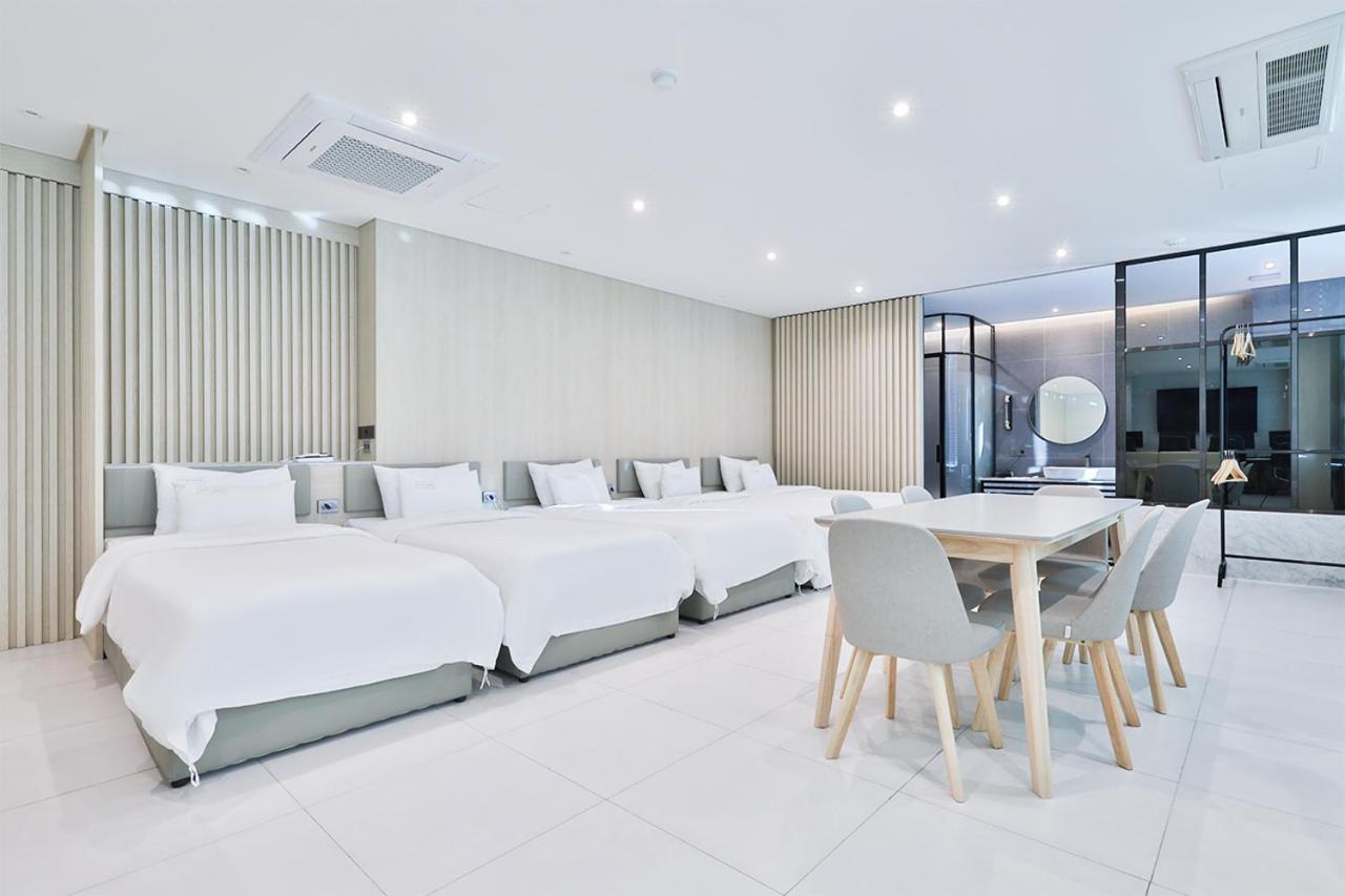 Seomyeon Ib Hotel Pusan Zewnętrze zdjęcie