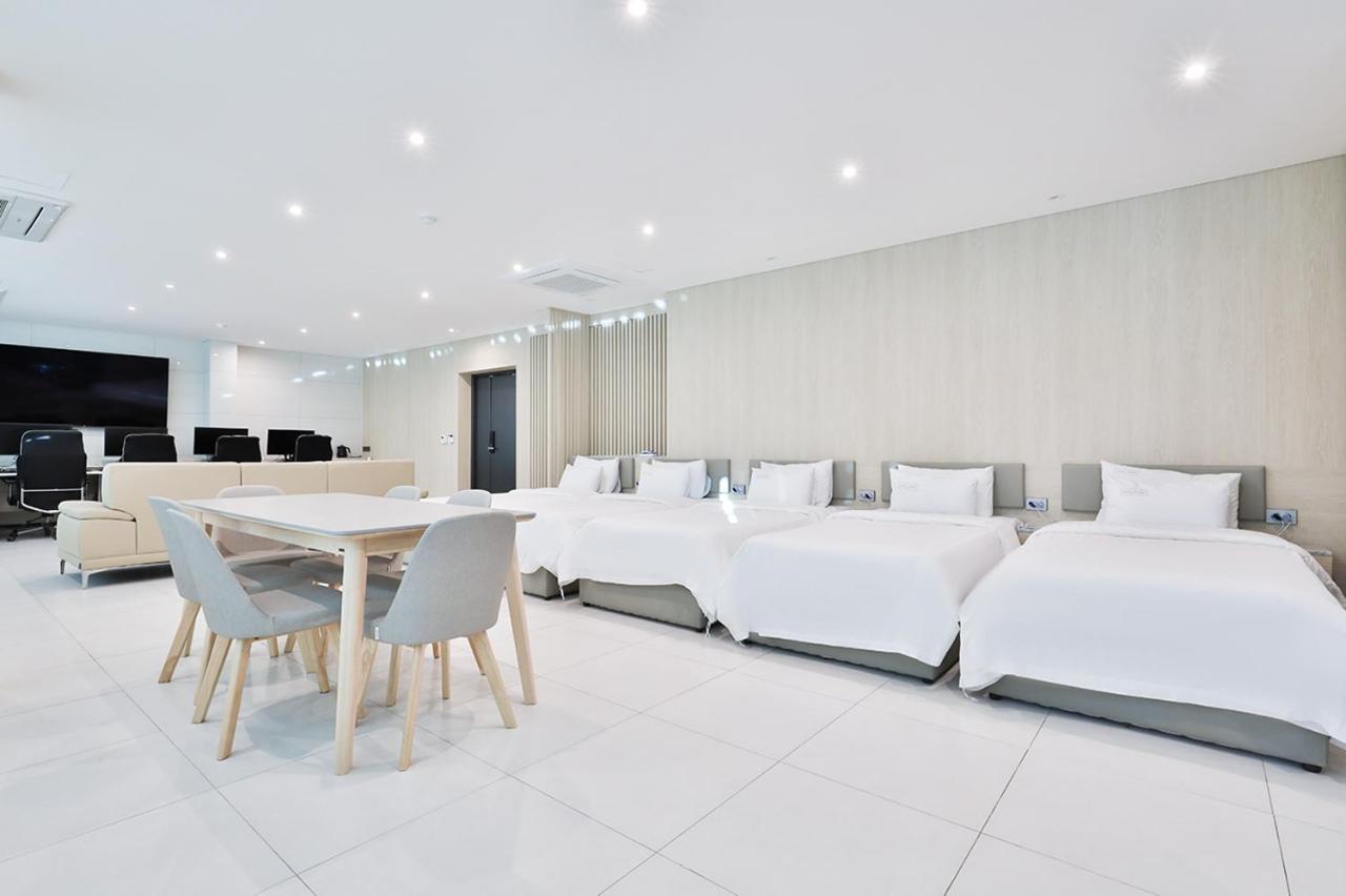 Seomyeon Ib Hotel Pusan Zewnętrze zdjęcie