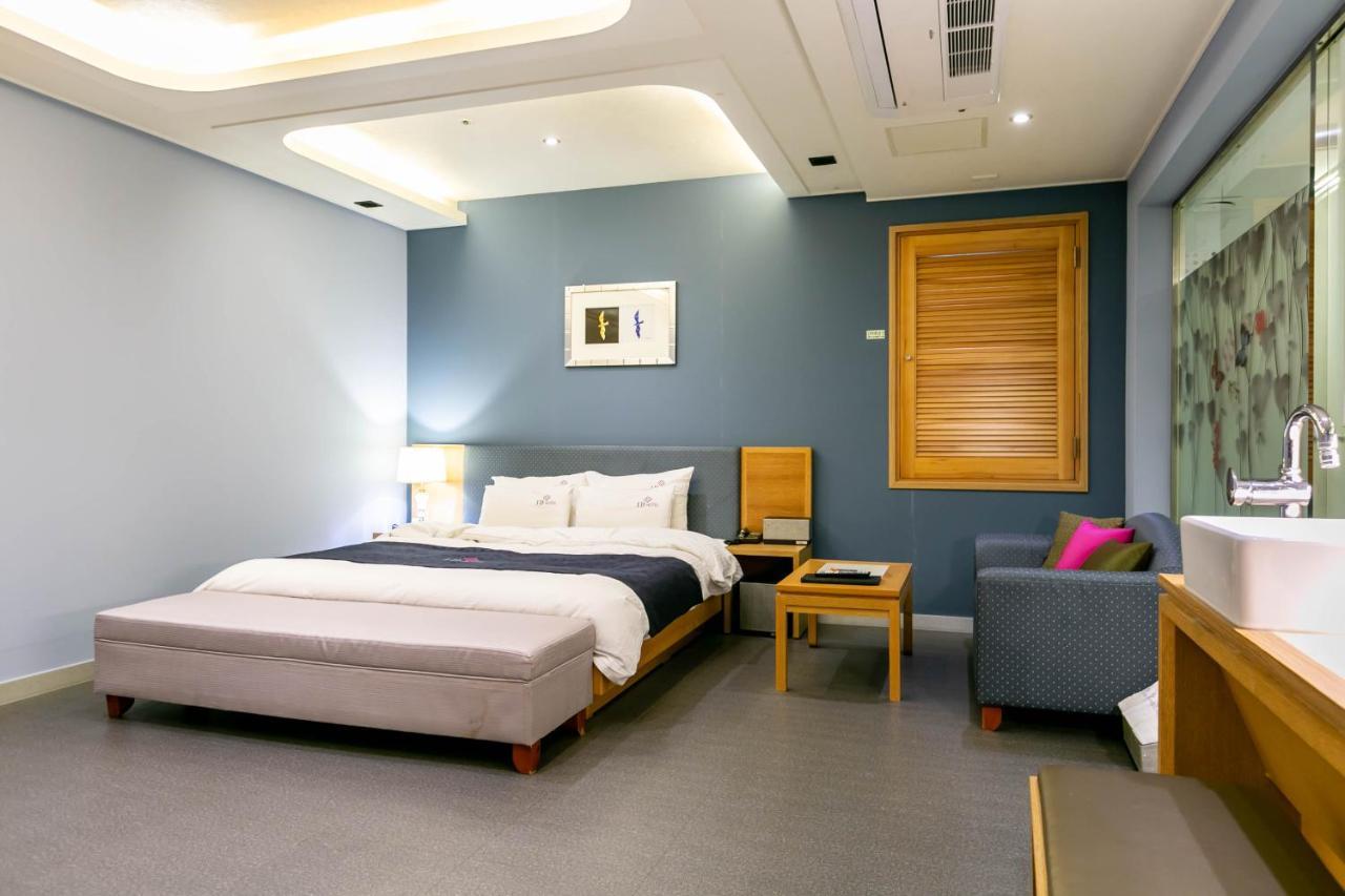 Seomyeon Ib Hotel Pusan Zewnętrze zdjęcie