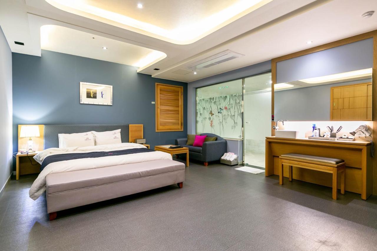 Seomyeon Ib Hotel Pusan Zewnętrze zdjęcie
