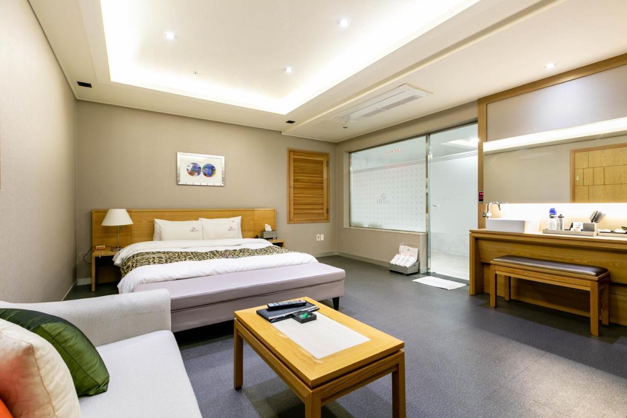 Seomyeon Ib Hotel Pusan Zewnętrze zdjęcie